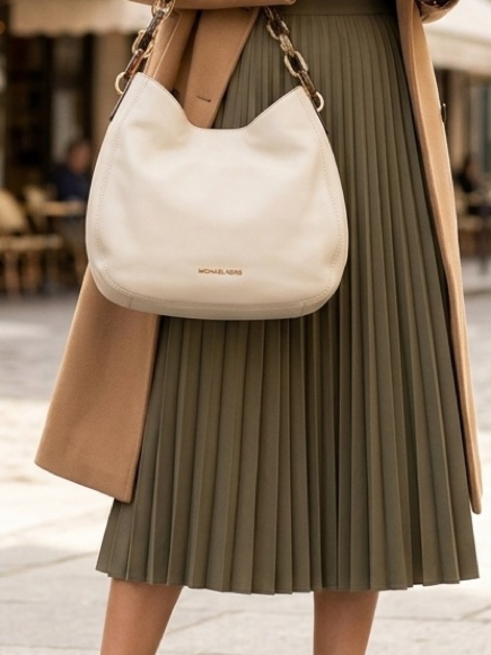 Michael Kors Cream Leather Shoulder Bag with Chain-Link Strap